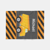 かわいい男の子の建築ダンプトラック名を追加 フリースブランケット (正面(横))