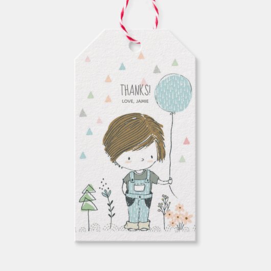 かわいい男の子の茶色の髪の誕生日ありがとうラベル ギフトタグ (正面)