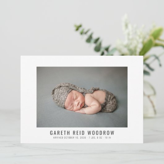 かわいい男の赤ちゃんフォトコラージュ誕生のお知らせ (スタンド正面)