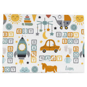 かわいい男の赤ちゃん車のおもちゃパターンと名前ベビーシャワー ラージペーパーバッグ (裏面)