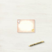 かわいい白いねずみとチーズのベージュ ポストイット (デスク上)