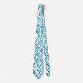 かわいい白いシームレスな春の花パターン ネクタイ (正面)