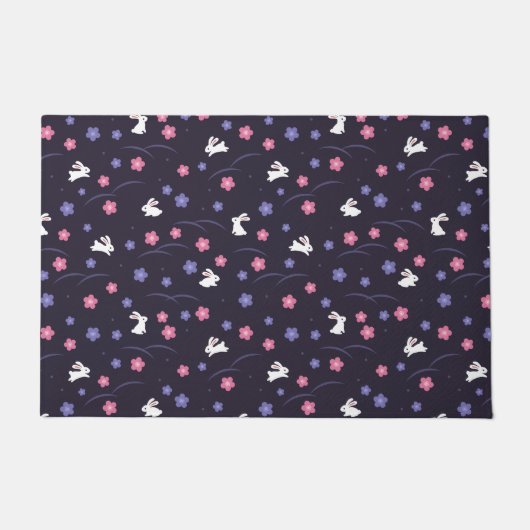 かわいい白いバニーウサギと花の模様 ドアマット (正面)