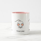 かわいい白いマウスと書道 ツートーンマグカップ (中央)