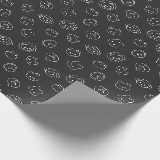 かわいい白い動物の頭が黒にドロドロ ラッピングペーパー (角)