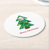 かわいい白い子犬のカラフルクリスマスツリークリスマス ラウンドペーパーコースター (アングル)