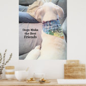 かわいい白い子犬の見守りパパ ポスター (キッチン)