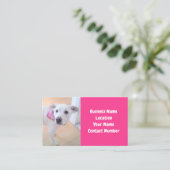 かわいい白い子犬の顔ピンク 名刺 (スタンド正面)