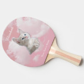 かわいい白い子猫ピンクの空の雲の名前、追加文字 卓球ラケット (横)