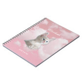 かわいい白い子猫ピンクの空の雲の名前Year ノートブック (左側)