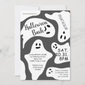 かわいい白い幽霊たちグレーの形ハロウィーンバッシュ 招待状 (正面)