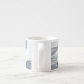 かわいい白くまのカブスの北極野性生物のエスプレッソのマグ エスプレッソカップ (裏面)