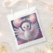 かわいい白とピンクのベビーバード誕生日 フェイバーバッグ (クリップ留めされた状態)