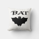 かわいい白黒こうもりハロウィーン クッション (正面)