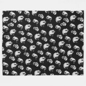 かわいい白黒の水色の幽霊たちハロウィーン フリースブランケット (正面(横))