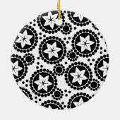 かわいい白黒の花オーナメント セラミックオーナメント (裏面)