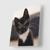 かわいい白黒タキシードの子ネコ スクエア壁時計 (傾斜)