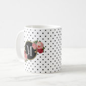 かわいい白黒ドットヴィンテージバラ金ゴールドモノグラム コーヒーマグカップ (正面左)