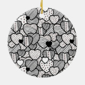 かわいい白黒ハートパターン セラミックオーナメント (裏面)