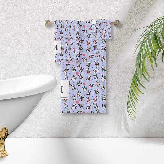 かわいい白黒パンダモノグラムの |紫 バスタオルセット