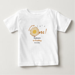 かわいい目玉焼き1歳の誕生日 ベビーTシャツ