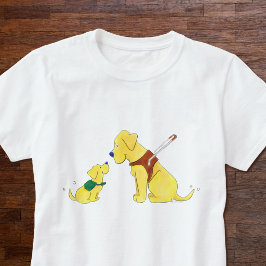 かわいい盲導犬と訓練中の子犬のオリジナルTシャツ Tシャツ