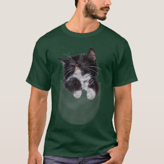 かわいい眠い虎猫子猫インポケット Tシャツ