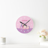かわいい眠りユニコーンベビーガール子供部屋ピンク ラウンド壁時計 (ホーム)