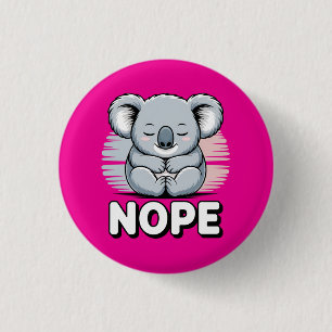 かわいい眠るコアラ「Nope」面白い漫画 缶バッジ
