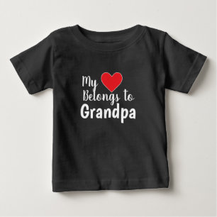 かわいい祖父母わたしのハートはあなたのものだ ベビーTシャツ