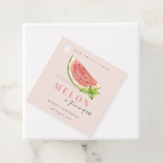 かわいい私たちの小さなメロン赤面任意の年齢誕生日 フェイバータグ (インサイチュ)