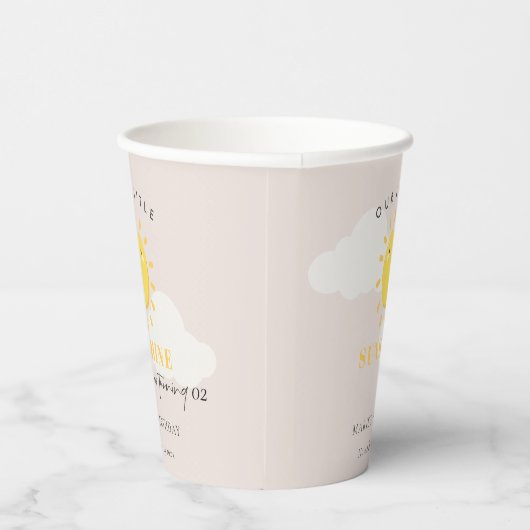 かわいい私たちの小さな太陽の赤面任意の年齢誕生日 紙コップ (右)