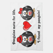 かわいい私は生命赤いハートのための私のペンギンの仲間を見つけました キッチンタオル (縦)