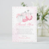 かわいい秋のピンクカボチャ秋フローラベビーシャワー サンキューカード (スタンド正面)