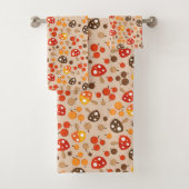 かわいい秋の季節のキノコのタイル模様 バスタオルセット (インサイチュ)