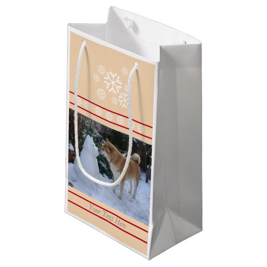 かわいい秋田キスをする雪だるま秋田フォトクリスマス スモールペーパーバッグ (正面アングル)