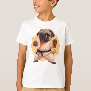 かわいい空手のパグ犬、危険なパグ子犬 Tシャツ