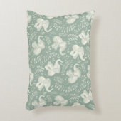 かわいい笑うゾウのクリームとセージのグリーン アクセントクッション (正面(垂直))