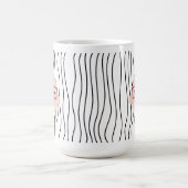 かわいい笑顔の女ストライプののマグカップ。見た目を選べ コーヒーマグカップ (中央)