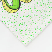 かわいい笑顔の漫画グリーンイエローヘビ フリースブランケット (角)