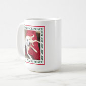 かわいい笑顔の白い犬の平和の喜び1写真クリスマス コーヒーマグカップ (正面左)