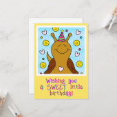 かわいい笑顔カタツムリ甘いリトル誕生日 カード (正面/裏面インサイチュ)