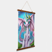 かわいい笑顔ベビードラゴンと花 吊り下げ型タペストリー (傾斜あり)