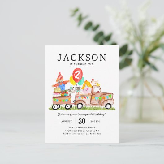 かわいい納屋周囲の庭動物トラックキッズファーム誕生日 ポストカード (スタンド正面)