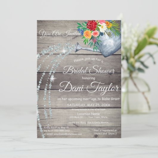 かわいい素朴散水缶フローラブライダルシャワー 招待状 (スタンド正面)
