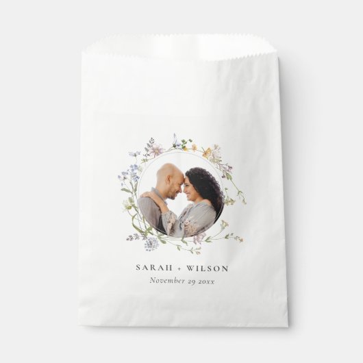 かわいい素朴牧草地フローラリース結婚写真 フェイバーバッグ (正面)