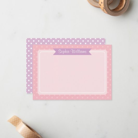 かわいい紫とピンクの水玉模様パーソナライズされた名 ノートカード (正面/裏面インサイチュ)