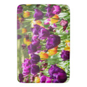 かわいい紫と黄色のチューリップ バスマット (正面縦)