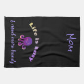 かわいい紫のタコの生活忙しは キッチンタオル (横)