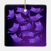 かわいい紫のネオンキットグループ セラミックオーナメント (裏面)